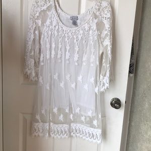 Lacey white top, with attached shell.